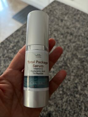 Total Package Serum — White Hydrating Vitamin C Serum